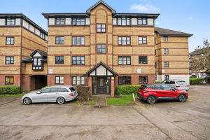 Photo 1- click for photo gallery